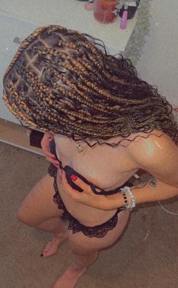 Diamond , 20  female escort, Lafayette