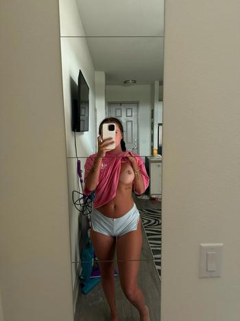 Heather, 26 Caucasian female escort, Lafayette-indiana