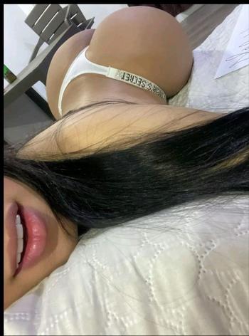 Carolina , 24  female escort, Lafayette
