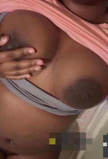 Juicy, 24  female escort, Lafayette